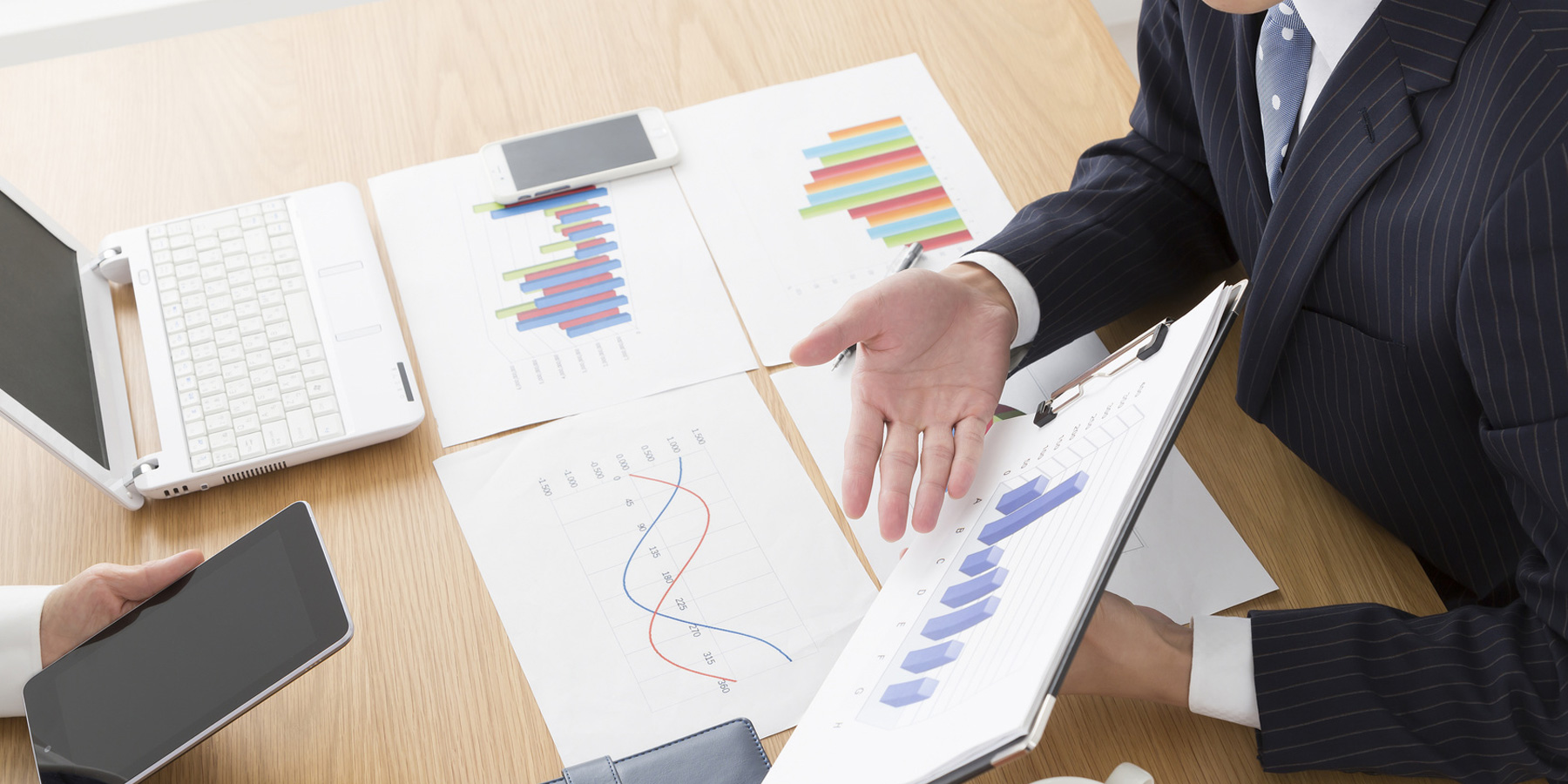 お客様のご要望を加味した上でプレスリリースを作成いたします。